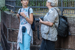 Ingrid & Ingrid - Plausch am Kirchenzaun