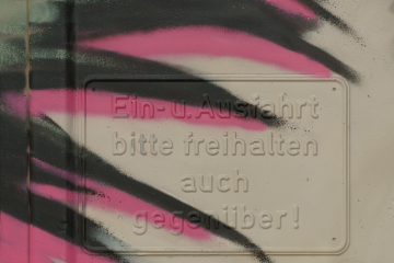 bitte freihalten