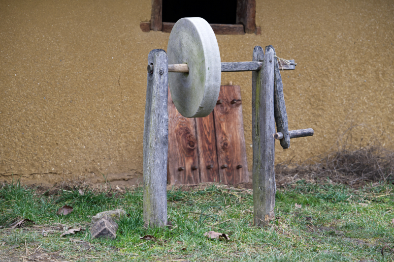 DSW_7395_Schleifstein