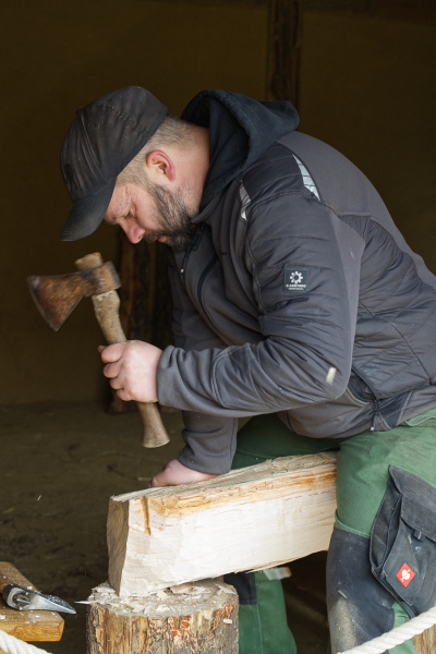 DSW_7396_Holzbearbeitung