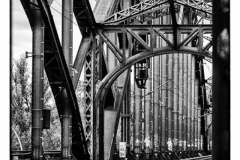 Stahl auf der Deutschherrnbrücke
